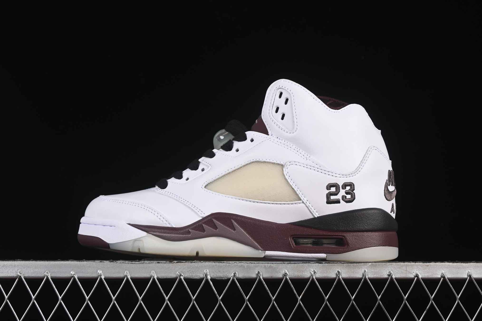 L Version A Ma Maniere x Air Jordan 5 Retro "Violet Ore" AJ5 5 White Red Basketball Shoes IB1528-100